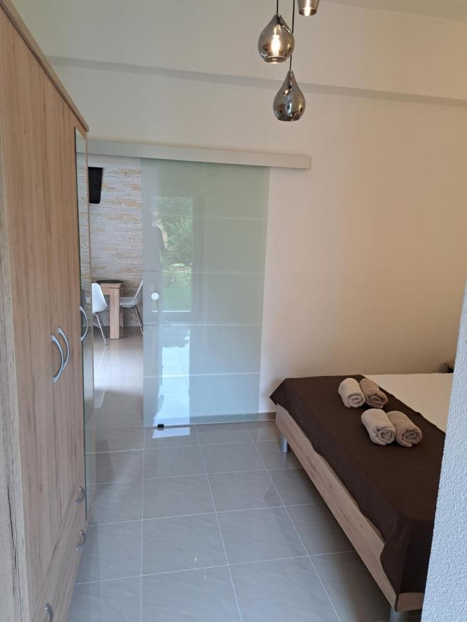 Apartman Polegubic 比奥格勒·纳·莫鲁 外观 照片