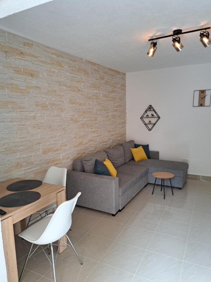 Apartman Polegubic 比奥格勒·纳·莫鲁 外观 照片