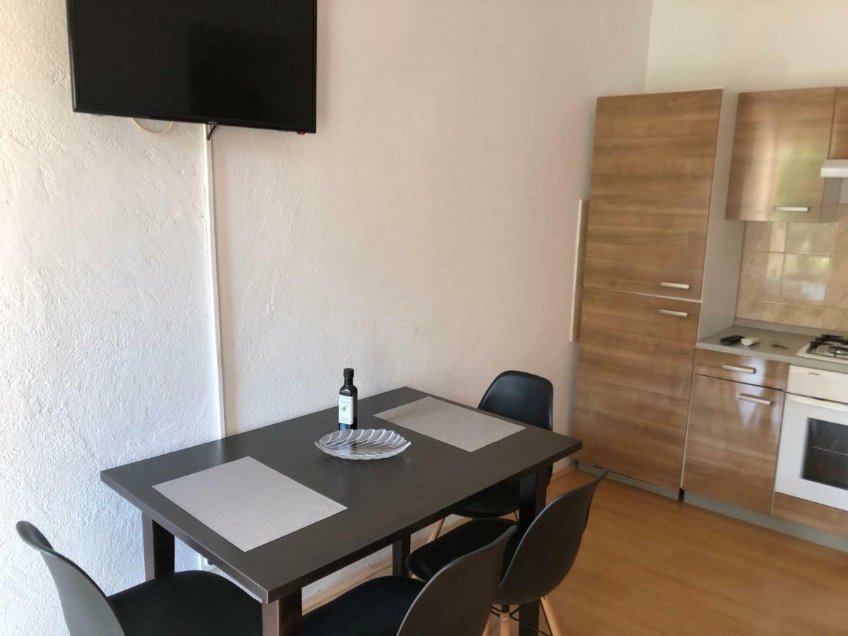 Apartman Polegubic 比奥格勒·纳·莫鲁 外观 照片