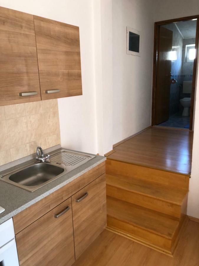 Apartman Polegubic 比奥格勒·纳·莫鲁 外观 照片