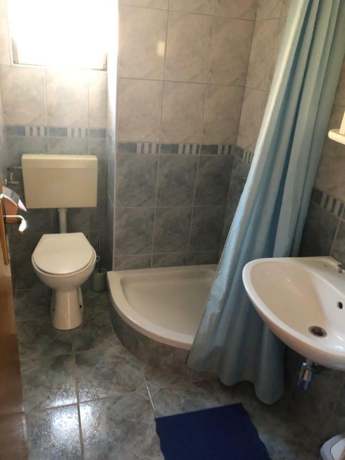 Apartman Polegubic 比奥格勒·纳·莫鲁 外观 照片